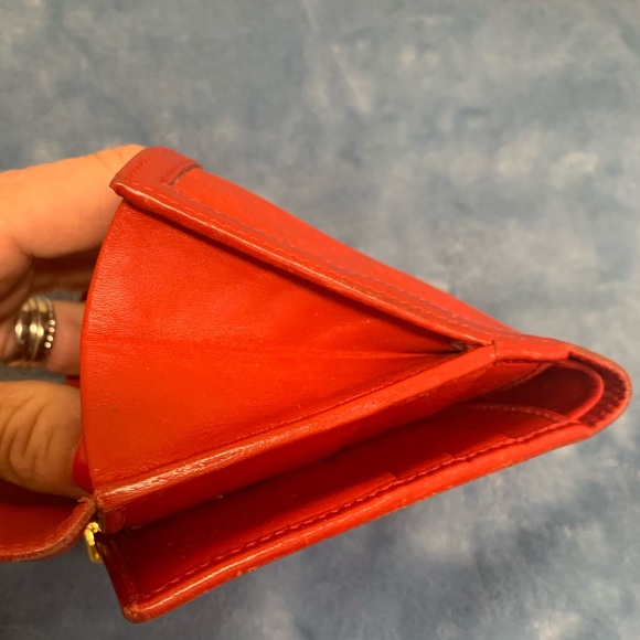 Gucci Red Wallet with Gold Accent - Picture 8 of 16